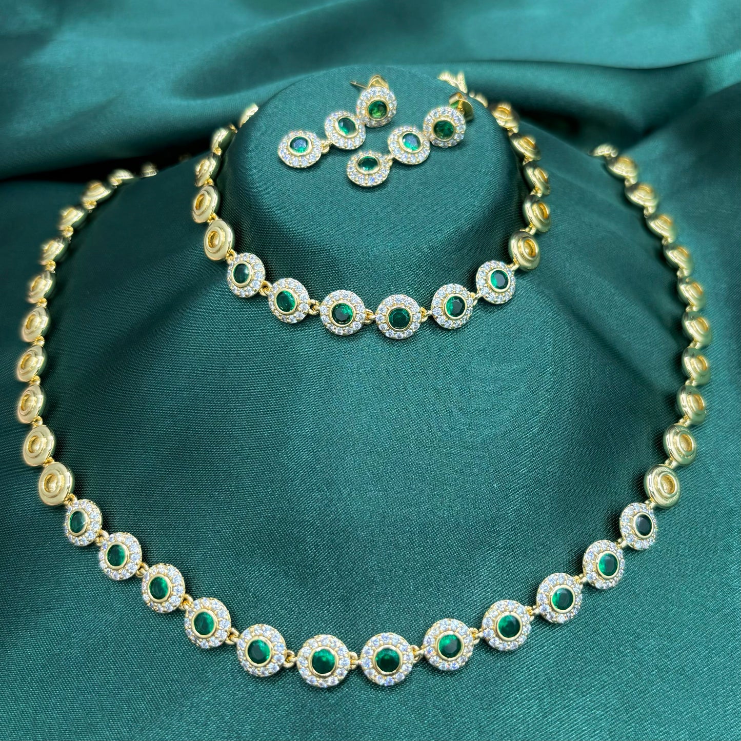 Conjunto circular esmeralda