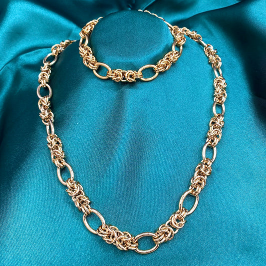 Conjunto bizantino simple