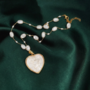 Collar Nácar Blanco