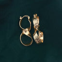 Pendientes Eterna